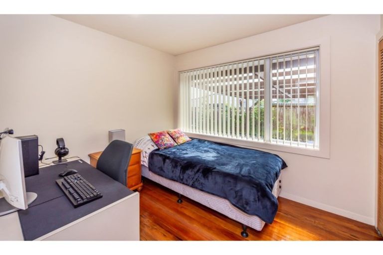 Photo of property in 52 Gould Crescent, Woolston, Christchurch, 8023