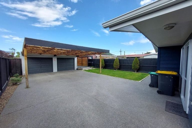 Photo of property in 1/237 Estuary Road, South New Brighton, Christchurch, 8062