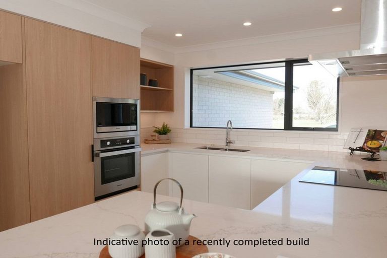 Photo of property in 47 Watkins Drive, Rangiora, 7400