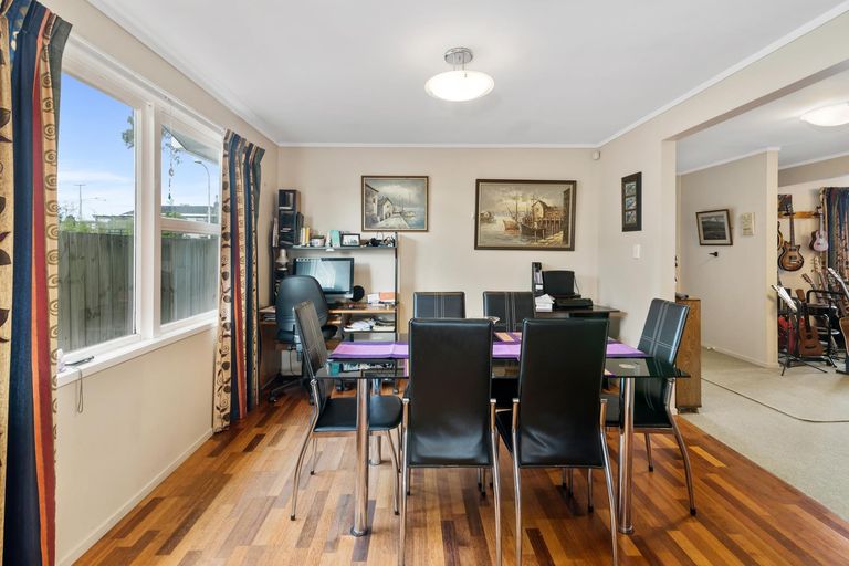 Photo of property in 3 Browning Crescent, Owhata, Rotorua, 3010