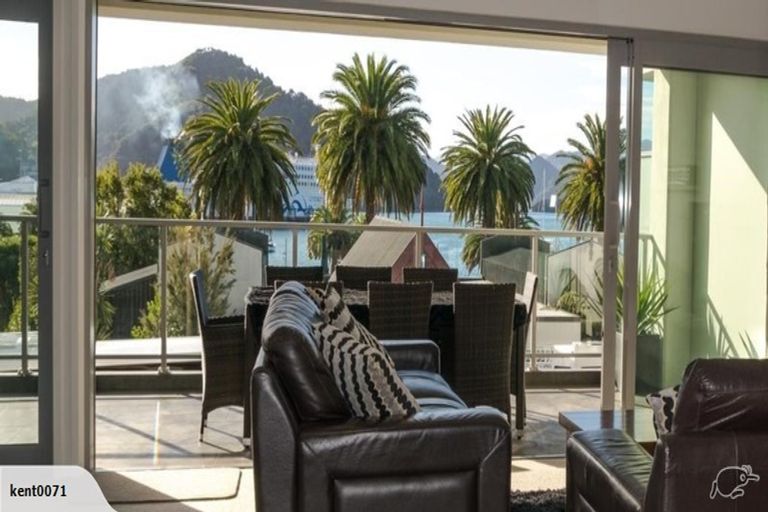 Photo of property in 4/30 London Quay, Picton, 7220