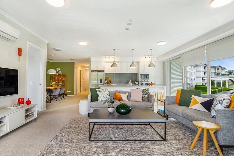 Photo of property in 166 Eaves Bush Parade, Orewa, 0931