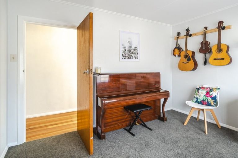 Photo of property in 12 Elm Street, Mangapapa, Gisborne, 4010