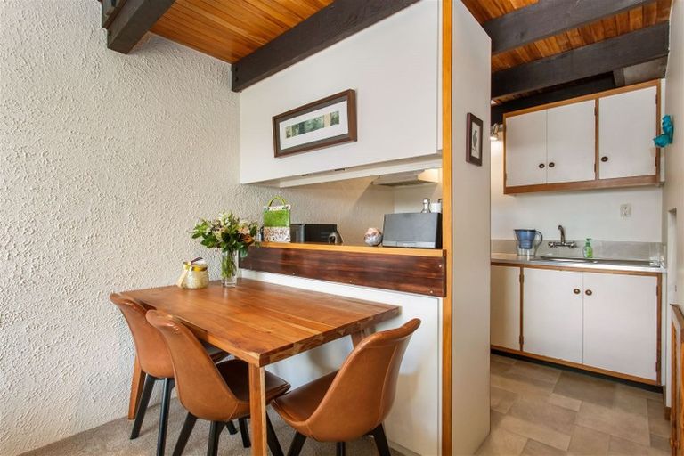 Photo of property in 1/3 Conifer Place, Huntsbury, Christchurch, 8022