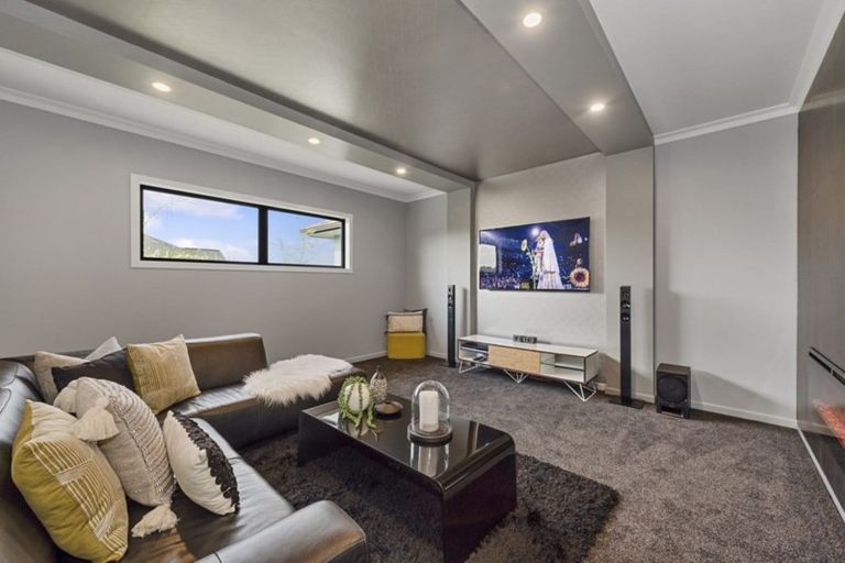 Photo of property in 56 Helen June Avenue, Flagstaff, Hamilton, 3210