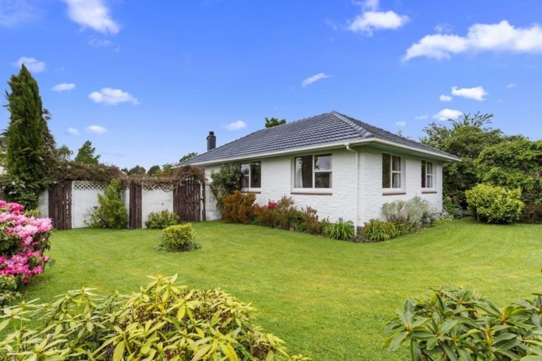 Photo of property in 200 High Street, Oxford, 7430