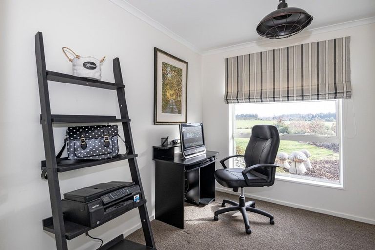 Photo of property in 6 Meadowlinks Lane, Pleasant Point, Timaru, 7974