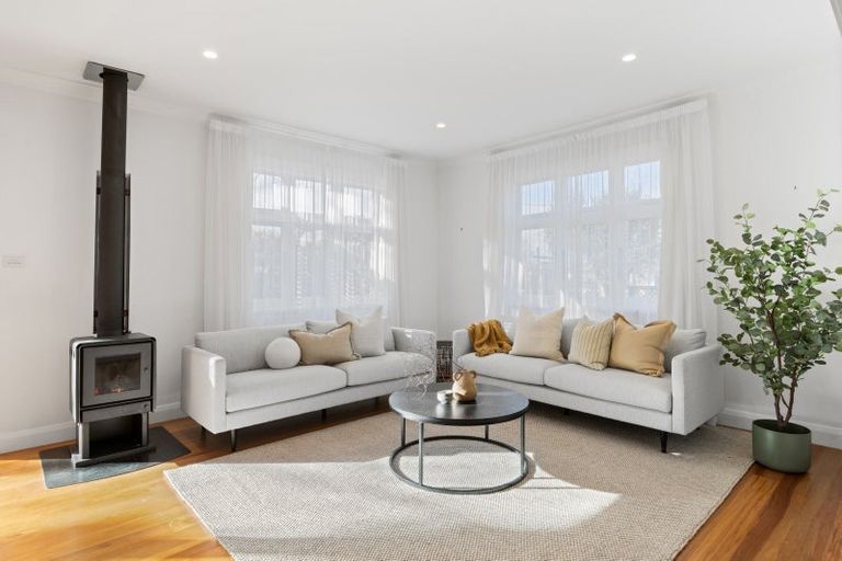 Photo of property in 6 Howick Road, Blenheim, 7201