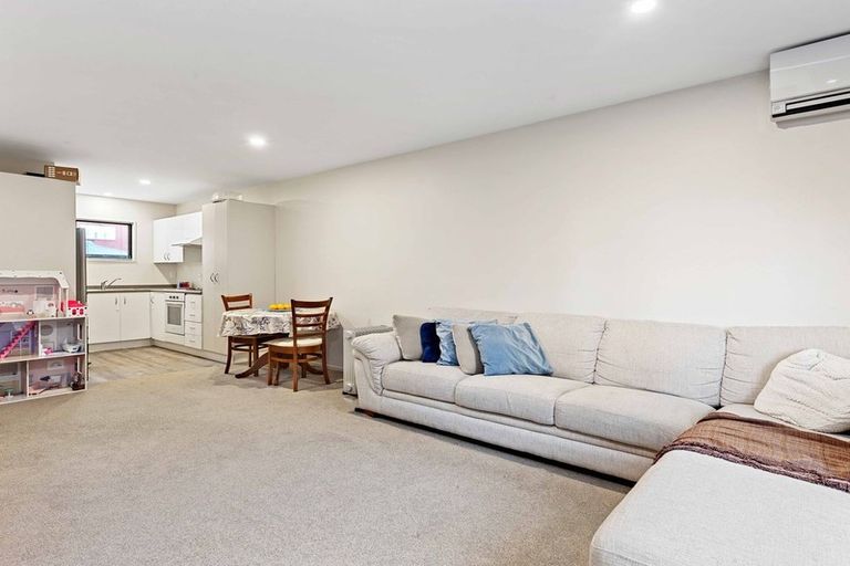 Photo of property in 3/25 Grove Road, Addington, Christchurch, 8024