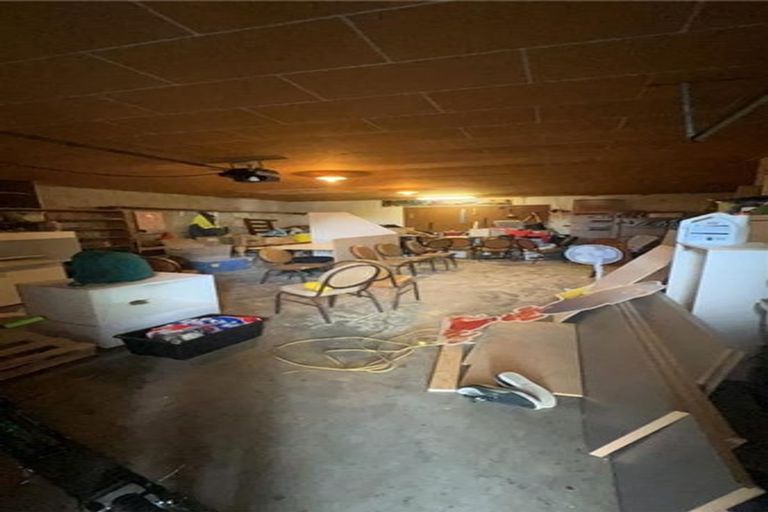 Photo of property in 64 Coronation Road, Morrinsville, 3300