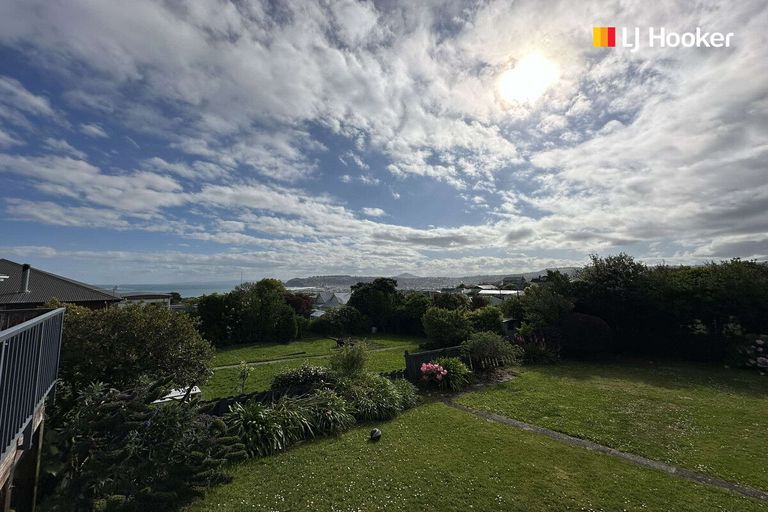 Photo of property in 27 Stirling Street, Andersons Bay, Dunedin, 9013