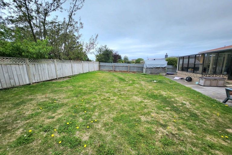 Photo of property in 16 Oxford Street, Holmes Hill, Oamaru, 9401