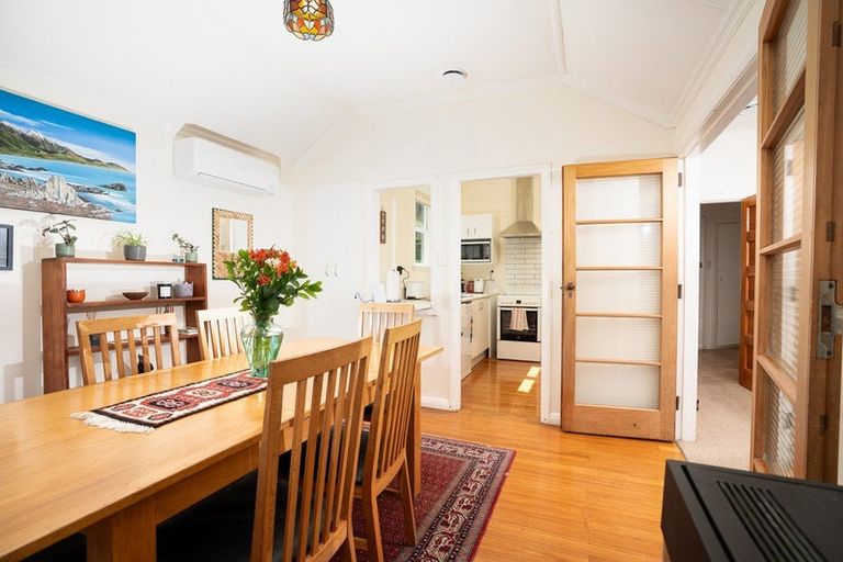 Photo of property in 13 Leveson Street, Strathmore Park, Wellington, 6022