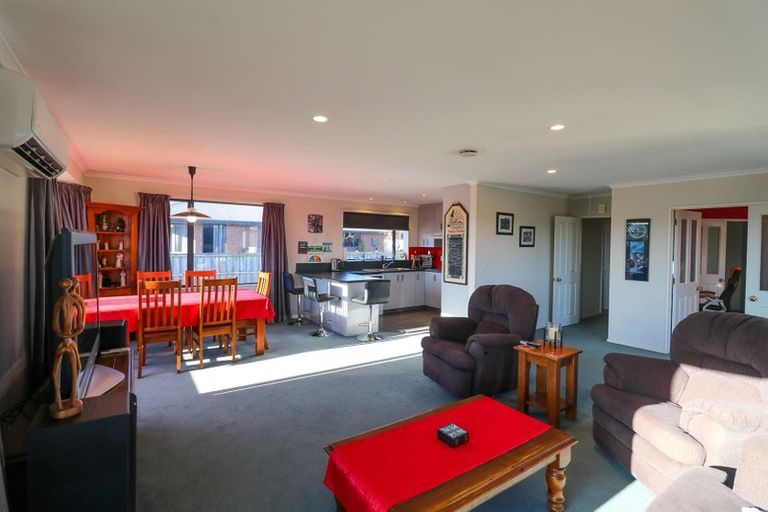 Photo of property in 70 Temple Crescent, Gleniti, Timaru, 7910