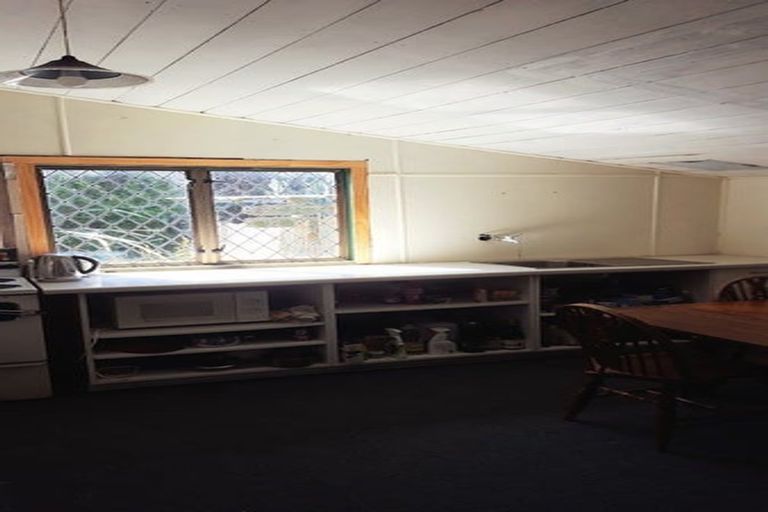 Photo of property in 1342 Coast Road, Toko Mouth, Milton, 9292