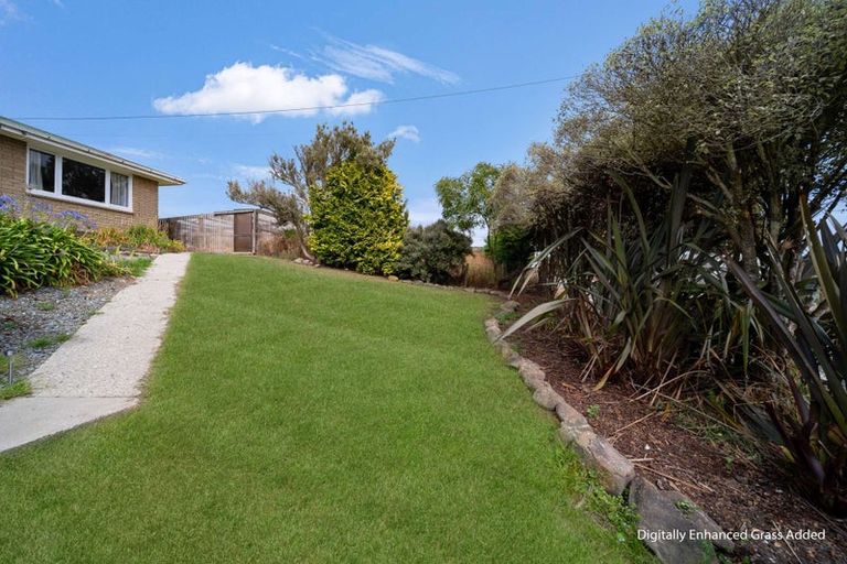 Photo of property in 1 George Street, Clinton, 9534