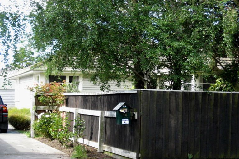 Photo of property in 15 Ravenna Street, Avonhead, Christchurch, 8042