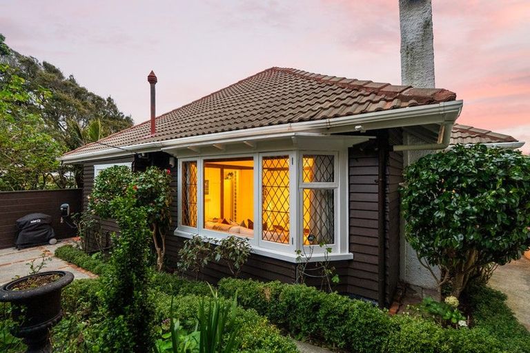 Photo of property in 51 Sefton Street, Wadestown, Wellington, 6012