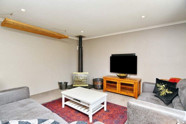 Photo of property in 61 Church Street, Oxford, 7430