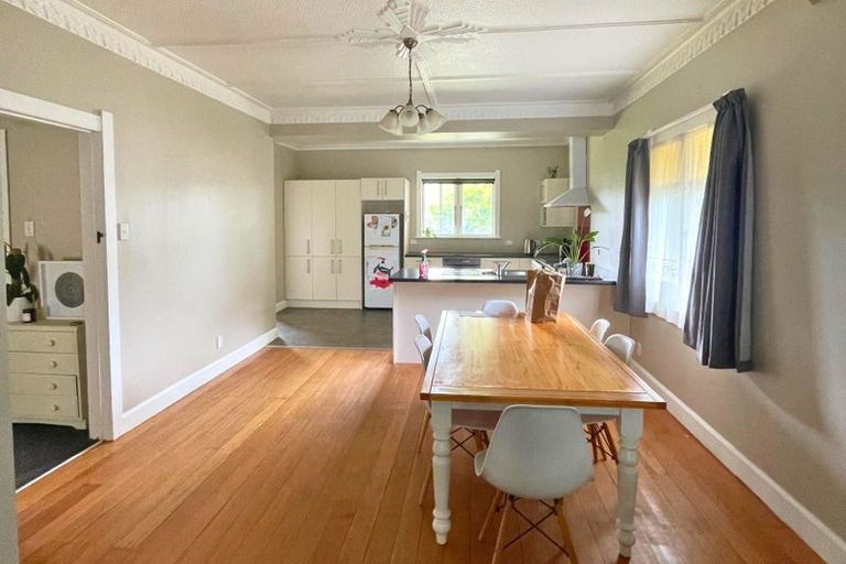 Photo of property in 28 Cumbrae Place, Aramoho, Whanganui, 4500