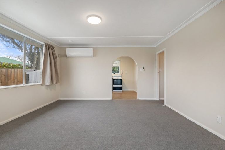 Photo of property in 2/2 Bayswater Crescent, Bromley, Christchurch, 8062