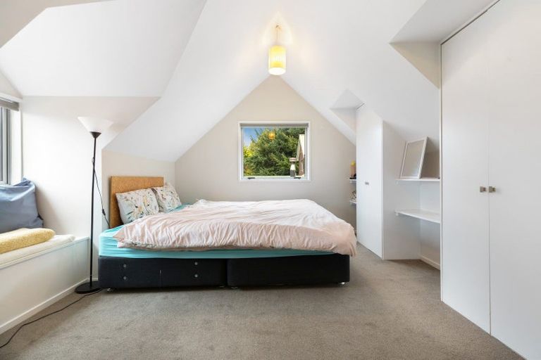 Photo of property in 27 Lochy Road, Fernhill, Queenstown, 9300