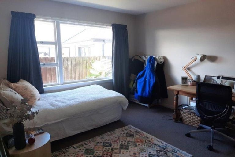 Photo of property in 16 Hadlow Place, Burnside, Christchurch, 8041