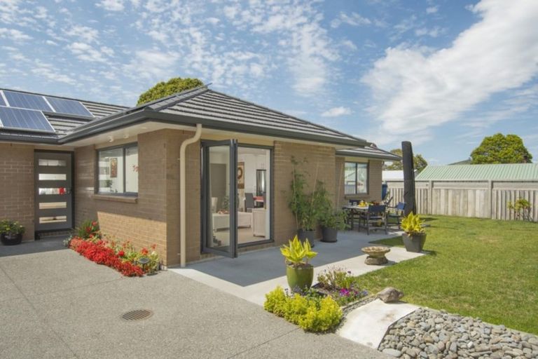 Photo of property in 60a Dickson Road, Papamoa Beach, Papamoa, 3118