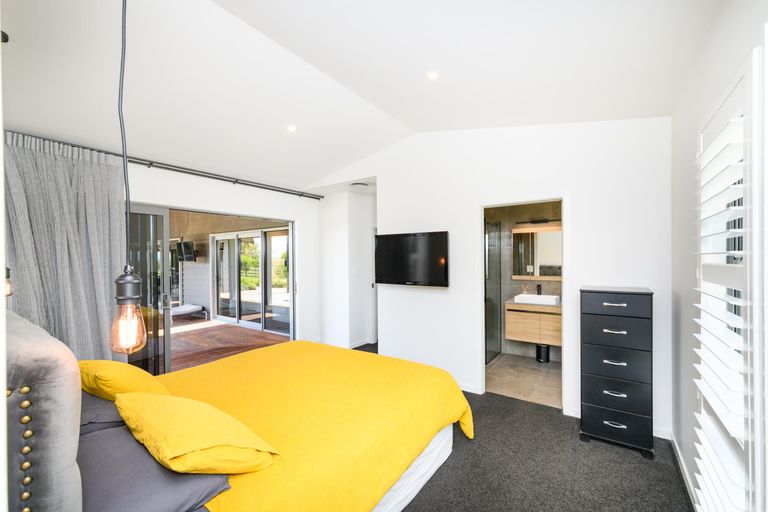 Photo of property in 643 Mount Stewart Halcombe Road, Halcombe, Feilding, 4779