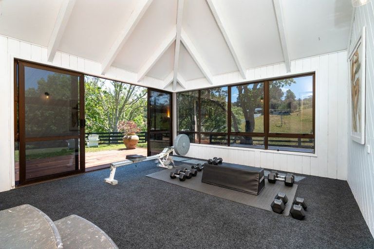 Photo of property in 6 Nilgiri Road, Poraiti, Napier, 4182