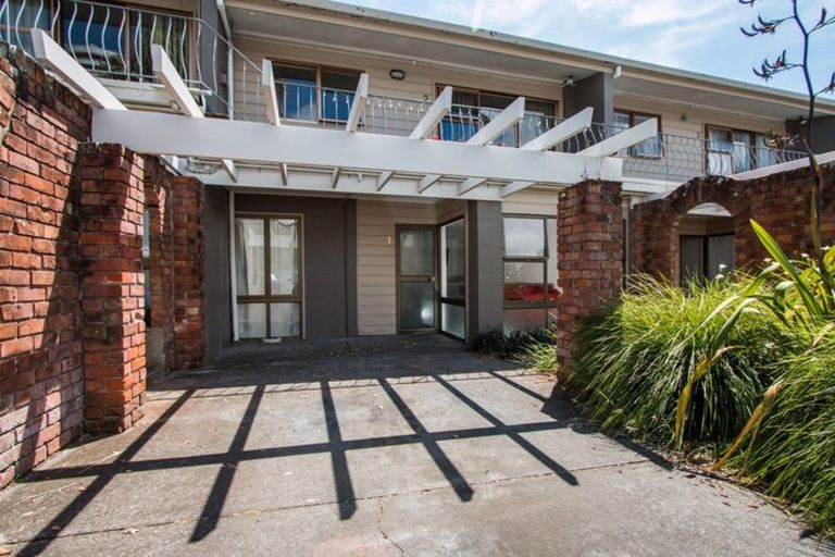 Photo of property in 12 Cameron Street, Saint Marys Bay, Auckland, 1011