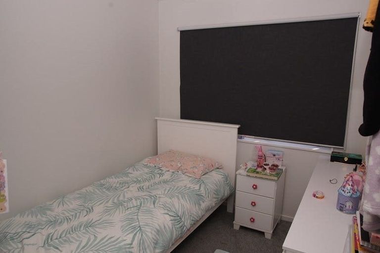 Photo of property in 50b Mirrabooka Avenue, Botany Downs, Auckland, 2010