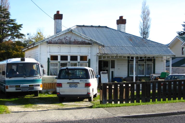 Photo of property in 84 Hamilton Street, East Gore, Gore, 9710