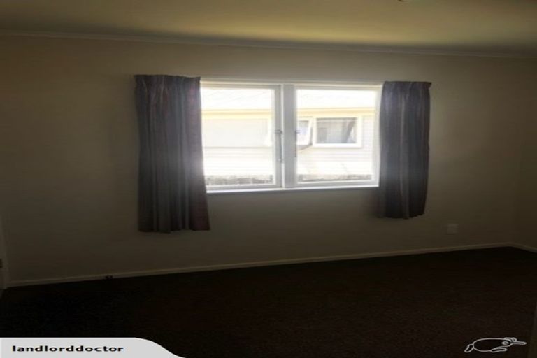 Photo of property in 1/58 Cargill Street, Papakura, 2110