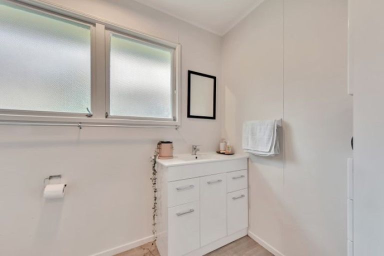 Photo of property in 1/11 Arapiki Road, Stoke, Nelson, 7011