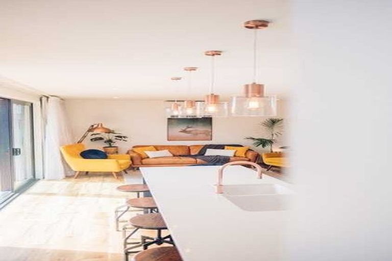 Photo of property in 31 Kotiate Street, Papamoa Beach, Papamoa, 3118