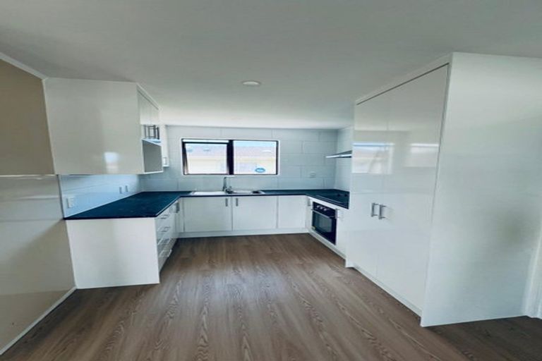 Photo of property in 2/19 Dunstan Place, Otara, Auckland, 2023