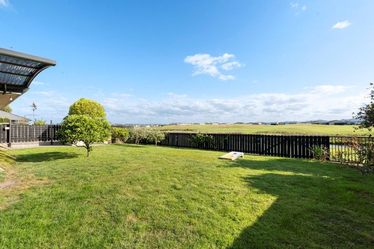 Photo of property in 21 Nicole Place, Papamoa Beach, Papamoa, 3118