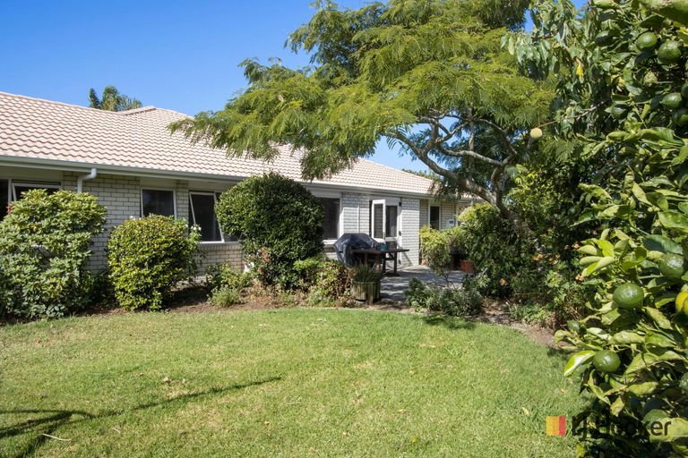 Photo of property in 1 Athenree Heights, Athenree, Katikati, 3177