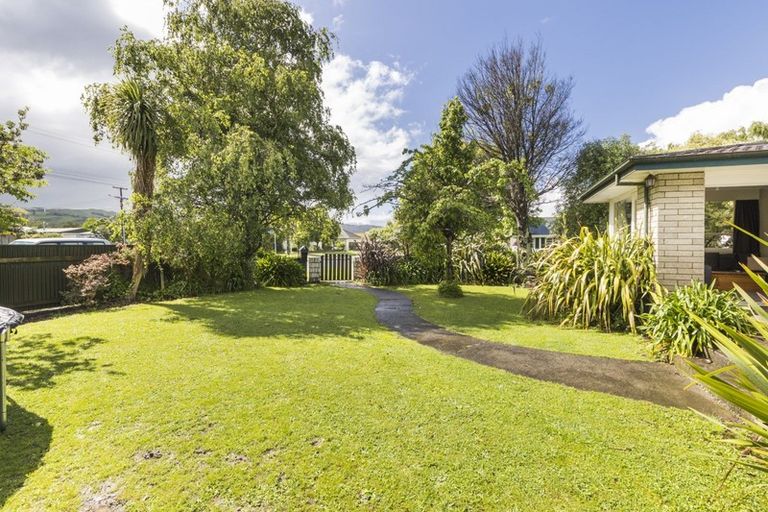 Photo of property in 95 Winchester Street, Ashhurst, 4810