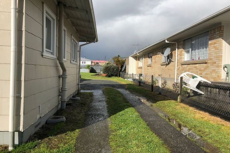 Photo of property in 17 Paraonui Road, Tokoroa, 3420