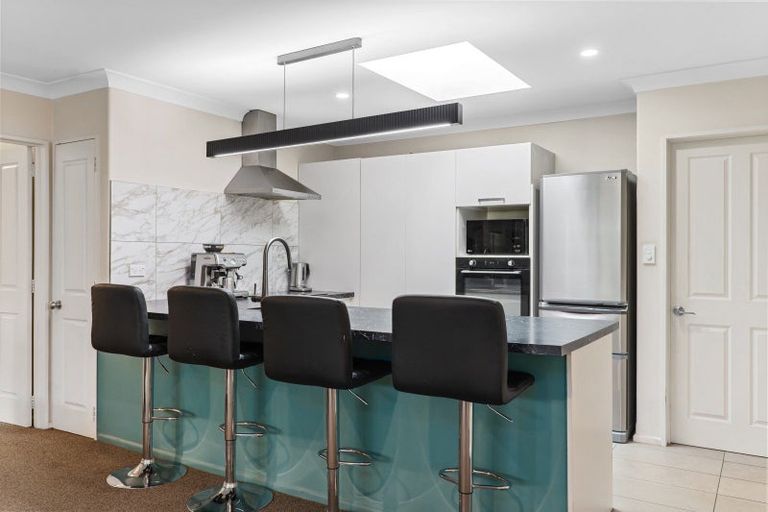 Photo of property in 107 Inwoods Close, Parklands, Christchurch, 8083