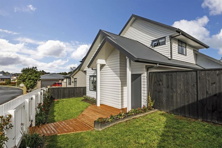 Photo of property in 4 Magnolia Lane, Kaukapakapa, Helensville, 0875