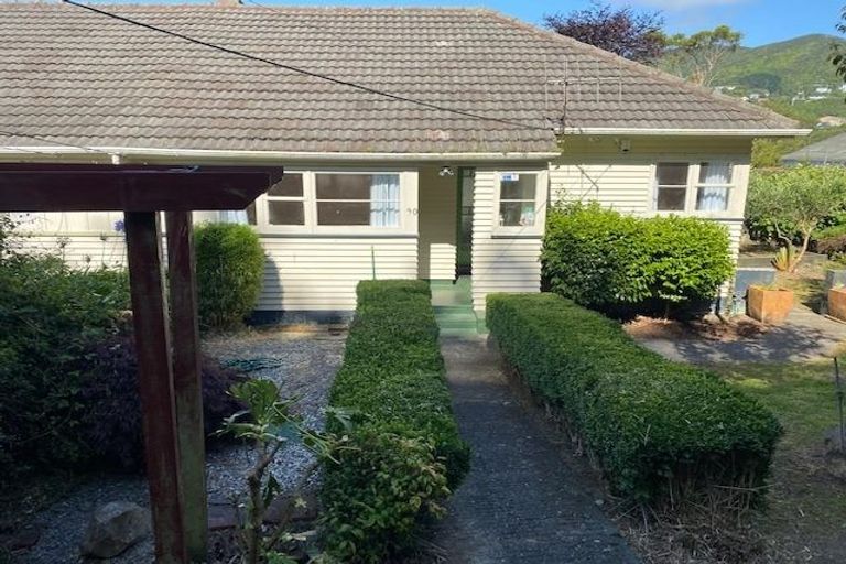 Photo of property in 90 Sunshine Avenue, Karori, Wellington, 6012