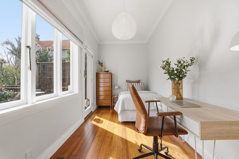 Photo of property in 51 Sefton Street, Wadestown, Wellington, 6012