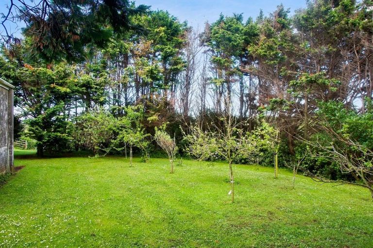 Photo of property in 2604 South Road, Otakeho, Hawera, 4678