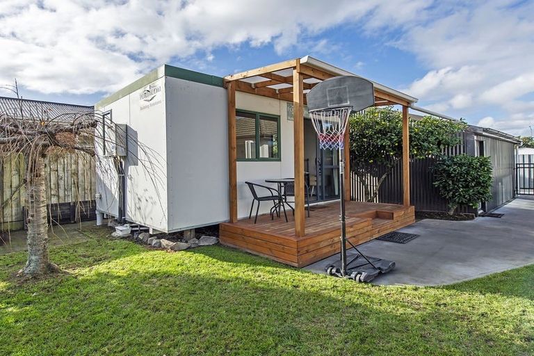 Photo of property in 9 Bellina Place, Broomfield, Christchurch, 8042
