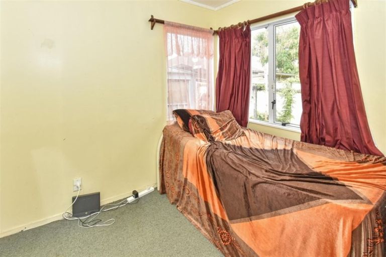 Photo of property in 2/21 Wedgwood Avenue, Mangere East, Auckland, 2024