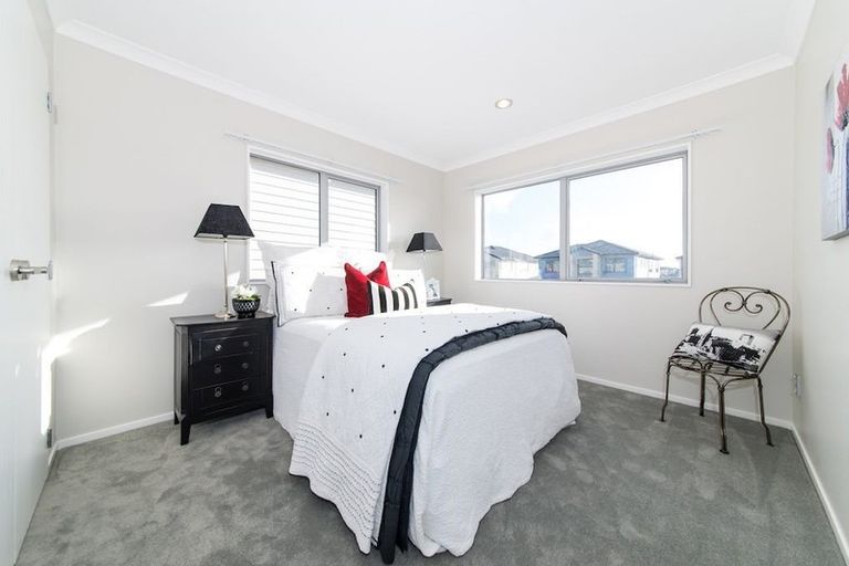 Photo of property in 10 Sunshine Lane, Flat Bush, Auckland, 2019