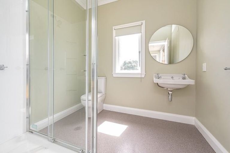 Photo of property in 34 Aotea Street, Castlecliff, Whanganui, 4501